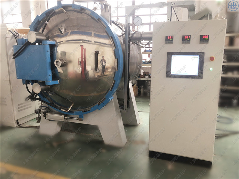 1600℃真空脫脂爐